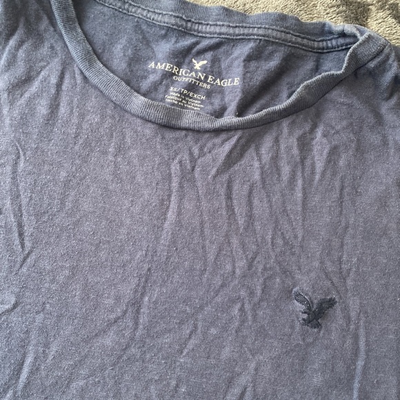 American Eagle t shirt - Picture 2 of 3